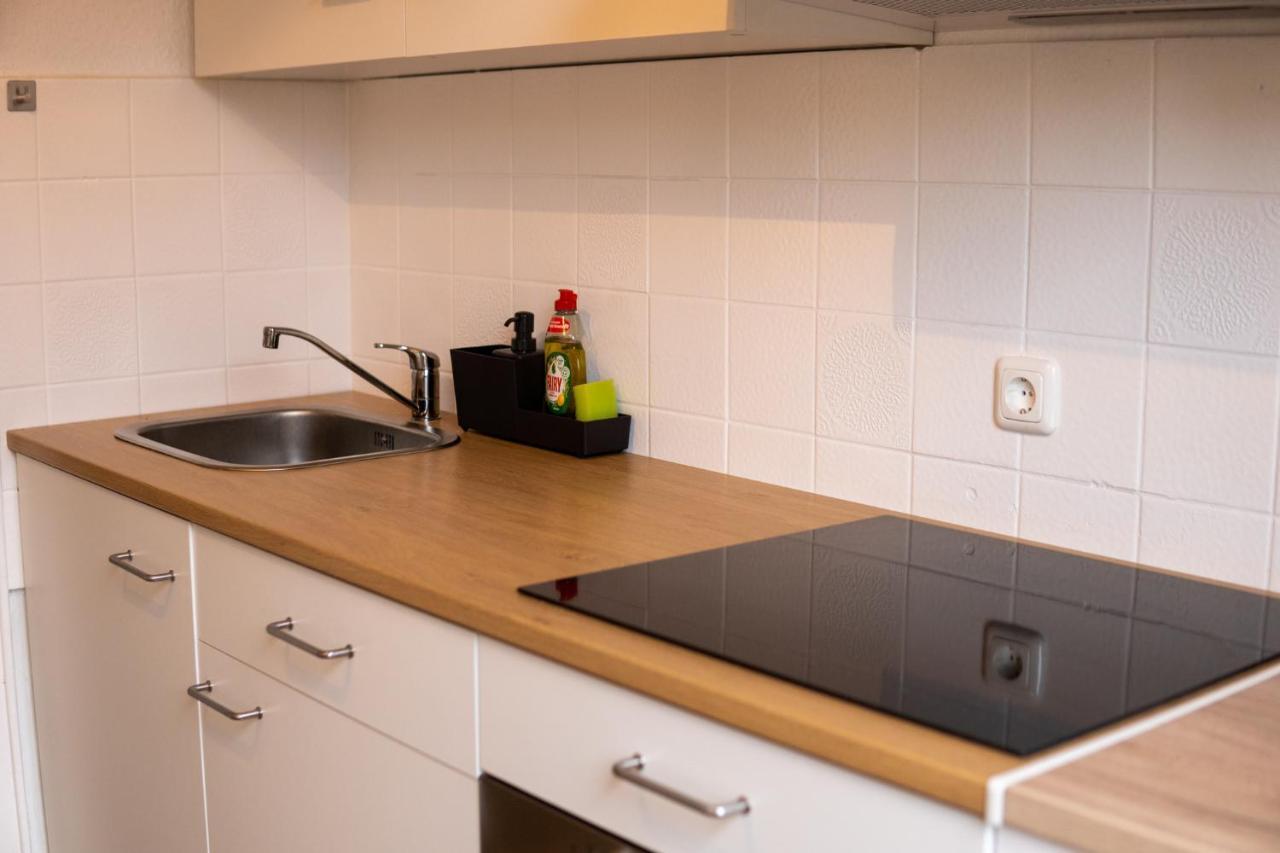 "Creamlovers" Super Zentrale Ferienwohnung Hbf-Messe-Buergerweide-Citygate-Ovb Arena Brémai repülőtér Kültér fotó